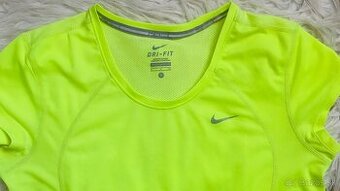 Nike dri fit tričko