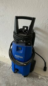 WAP Nilfisk s bandaskou 20 l