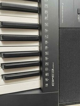 Keyboard Yamaha PSR E343