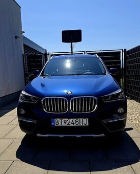 Bmw X1 2.5d f48 X-drive Top výbava