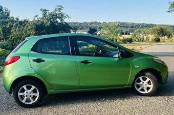 Predám Mazda 2 1.3 55kv rv 2008