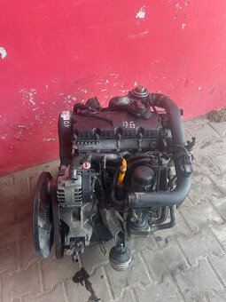 Motor 1,9TDI 74 KW VW passat typ AVB kompletní
