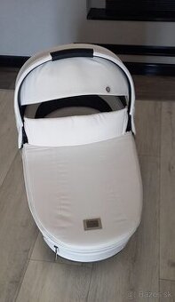 Cybex vanička PRIAM4 LUX Carrycot off white