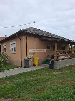 Na predaj 3-izbový dom s veľkým pozemkom v Maďarsku - Méra