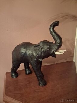 Vintage kožená socha slona/Kenya