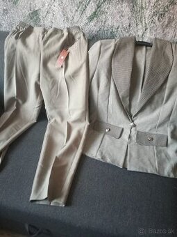 Predam damske sako a nohavice