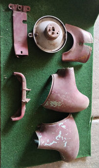 Jawa 550:mnoho dielov,plechy,svetlo,diely motor.