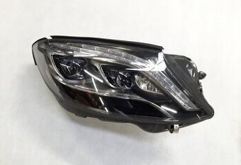 Svetlo prave mercedes S w222