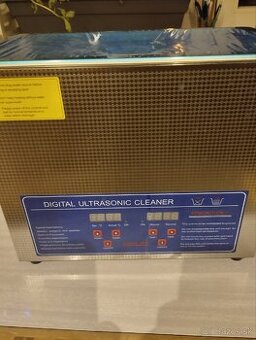 Ultrazvuková čisticka