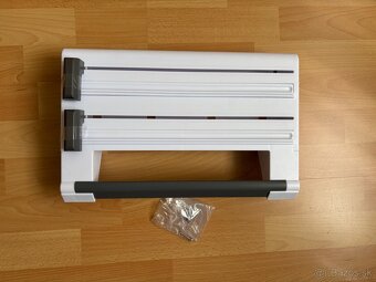 držiak na papierové utierky, alobal a fóliu