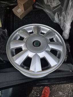 Nové originál hliníkové disky škoda R14 5x100