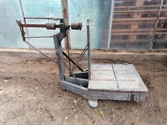 Predám veci za rotavator, pres, mlynček na hrozno