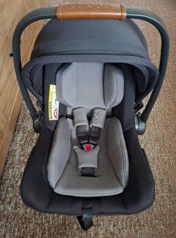 Detská autosedačka Nuna Pipa Next pre deti od 40 - 83 cm (do
