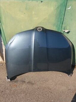 Blatník + kapota na Fabiu 3.