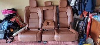 kožené sedadlá Porsche Cayenne
