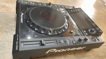 Pioneer CDJ 2000