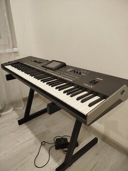 Korg pa 3x 76 top stav