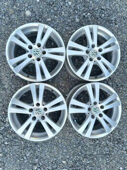 Elektróny 5x100 R16