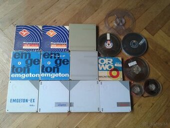 magnetofónové pásky (16 ks + 1 prázdny kotúč)