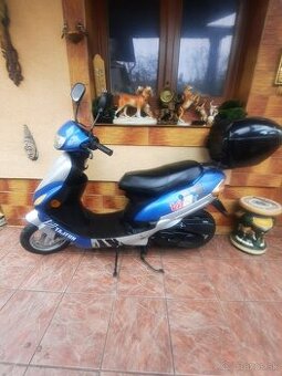 Skúter VR 50 QT von Road - 1