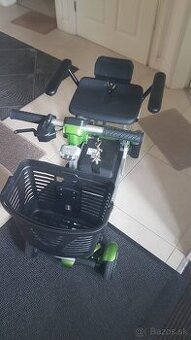 Nový elektrický invalidný vozík