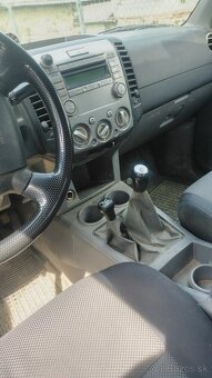 Mazda BT50 - 1