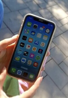 Predám Iphone 11