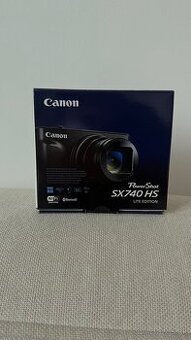 Predám fotoaparát Canon PowerShot SX740 HS