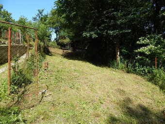 EXKLUZÍVNE- SPEKTRUM REALITY- Na predaj záhrada 348 m2, Hand