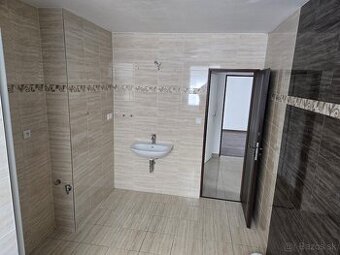 2-izbový byt na prenájom s balkóm – Bardejov, Mihaľov