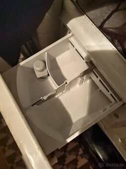 Pračka Whirlpool - 1