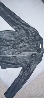 Dievčenská koženka bunda veľ. 140