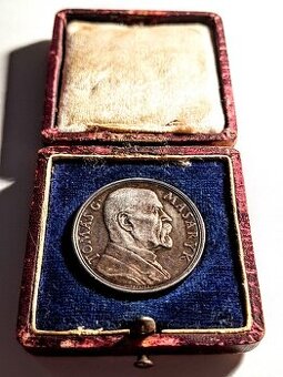 MEDAILE T,G,MASARYK 1935 VYROČNA STRIEBORNA