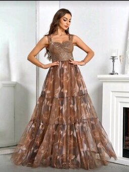 Spoločenské šaty, veľ.M