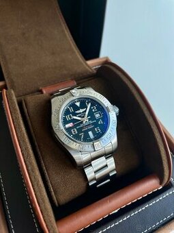 Breitling Avenger Seawolf 45mm