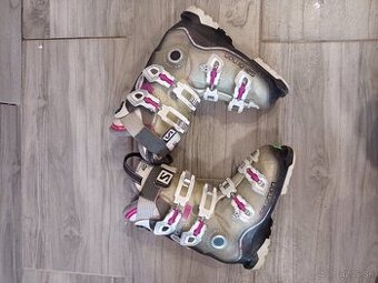 Predám dámske lyžiarky Salomon x pro r80w