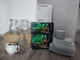 Súprava pohárov a riadu