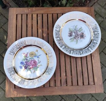 Starý porcelánový tanier