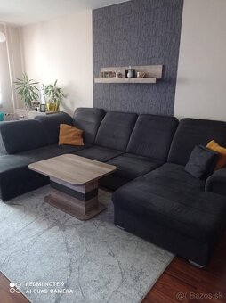 Moderná sedacia súprava v tvare U