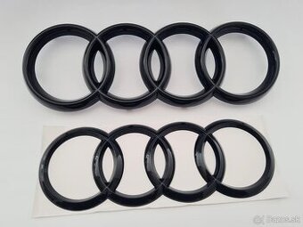 AUDI Čierne lesklé znaky