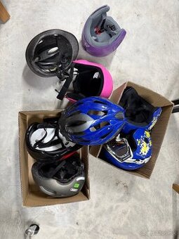 Darujem detske prilby