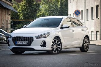 Hyundai i30 1.6 CRDi 136, 100kW, M6, 5d / TOP STAV /