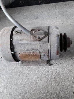 Elektromotor na 220v