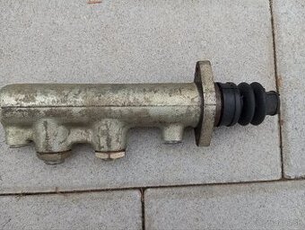 Hlavný brzdový valec BK 4017 PA