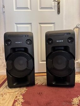 🎉 Roztočte to s dvojicou reproduktorov Sony MHC-V11 🎶