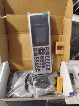 Telefon DP 722 a zakladňa DP 752