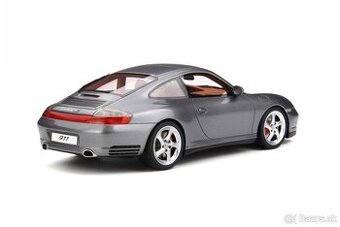 Kúpim Porsche 911 996 1:18 GT182