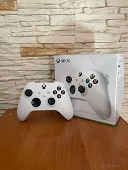 Xbox Series ovládač