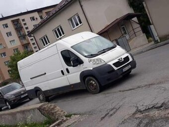 Predám dodávku Peugeot boxer 2.2 HDI 2011