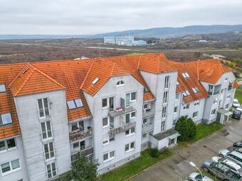 PREDAJ 3 IZB.BYTU V MODRE KRÁLOVÁ S GARÁŽOVÝM S